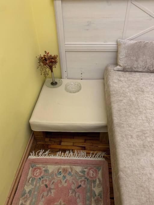 Central Location For One Person Budapest Bagian luar foto